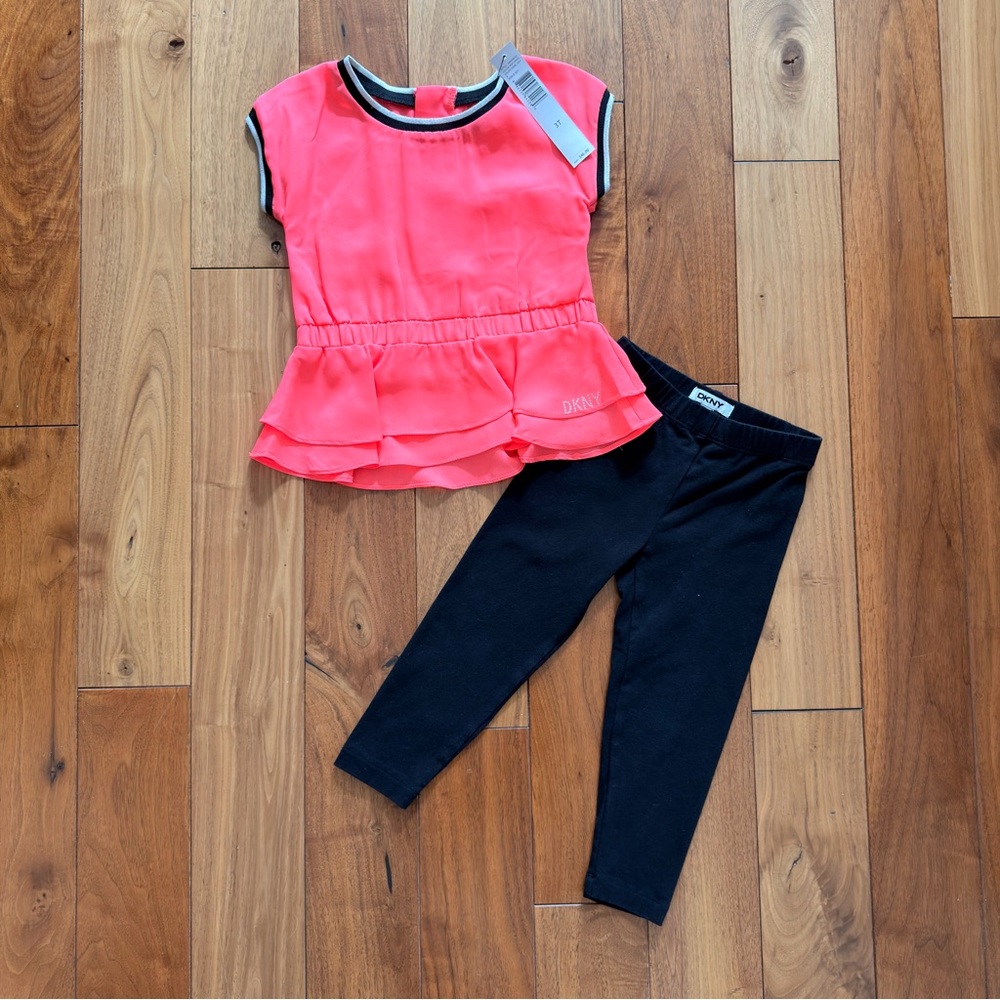 NWT DKNY Coral Peplum Top & Black Leggings Set – Size 3T
